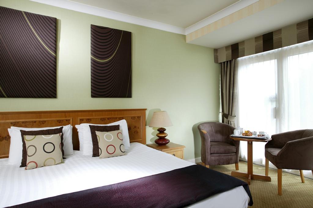 Abbey Hotel Golf & Spa Redditch Kültér fotó